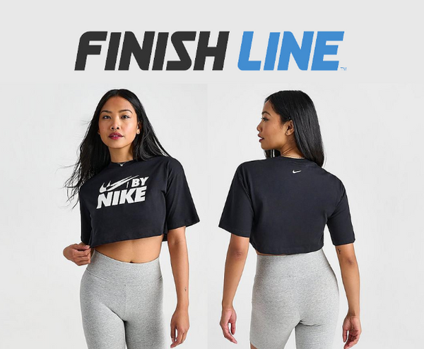 Nike Women's Swoosh Cropped T-Shirt in Black/Black 100% Cotton