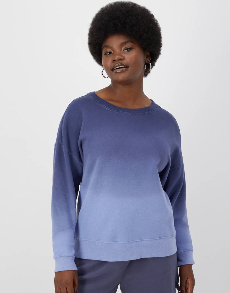 Hanes Women's Garment Dyed Sweatshirt, Ombre Dye Blue Sunset