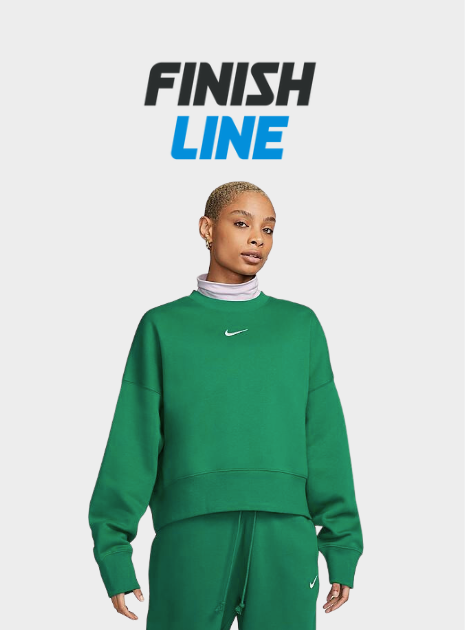 Nike Women's Sportswear Phoenix Fleece Oversized Crewneck Sweatshirt in Green/Malachite