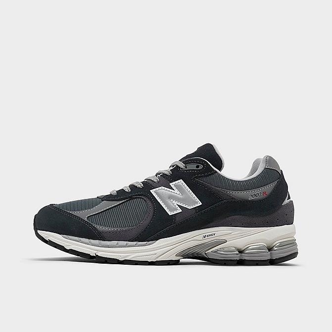 MEN'S NEW BALANCE 2002R CASUAL SHOES