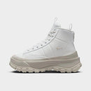 Nike Women's Blazer Roam Mid Winterized Shoes in White/Summit White