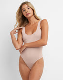Maidenform M Smoothing Seamless Bodysuit Evening Blush S Women's