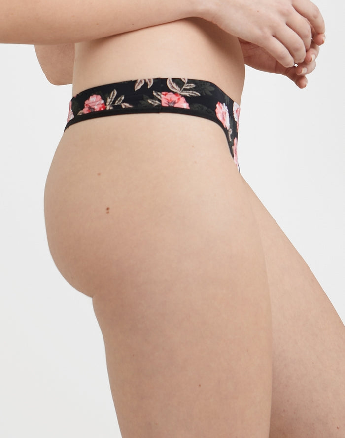 Maidenform Barely There Thong Oil Flower Black