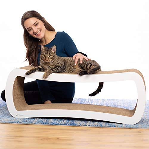 Jumbo Cat Scratcher Lounge.39 x 11 x 14 inches (lwh)Superior Cardboard