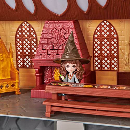 Harry Potter, Magical Minis Hogwarts Castle with 12 Accessories, Lights, Sounds