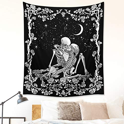 The Kissing Lovers Skull Tapestry,Black and White Romantic Wall Hanging decor