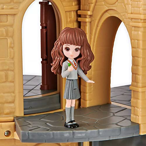 Harry Potter, Magical Minis Hogwarts Castle with 12 Accessories, Lights, Sounds