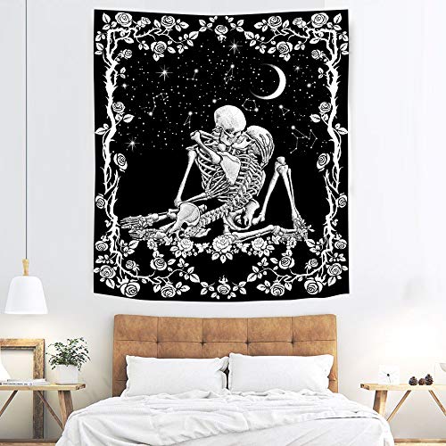 Skull Tapestry The Kissing Lovers Tapestry Wall Hanging, Black and White Decoration