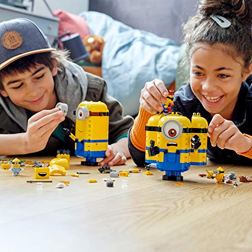 LEGO Minions: Brick-Built Minions anho Love Minion Toys  (876 Pieces)