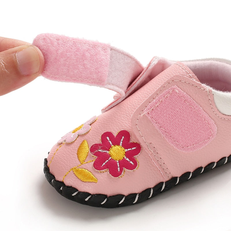 Toddler Infant Kids Baby Girls Cartoon Anti-slip Shoes Soft Sole Squeaky Toddler Sneakers 0-18M Hot