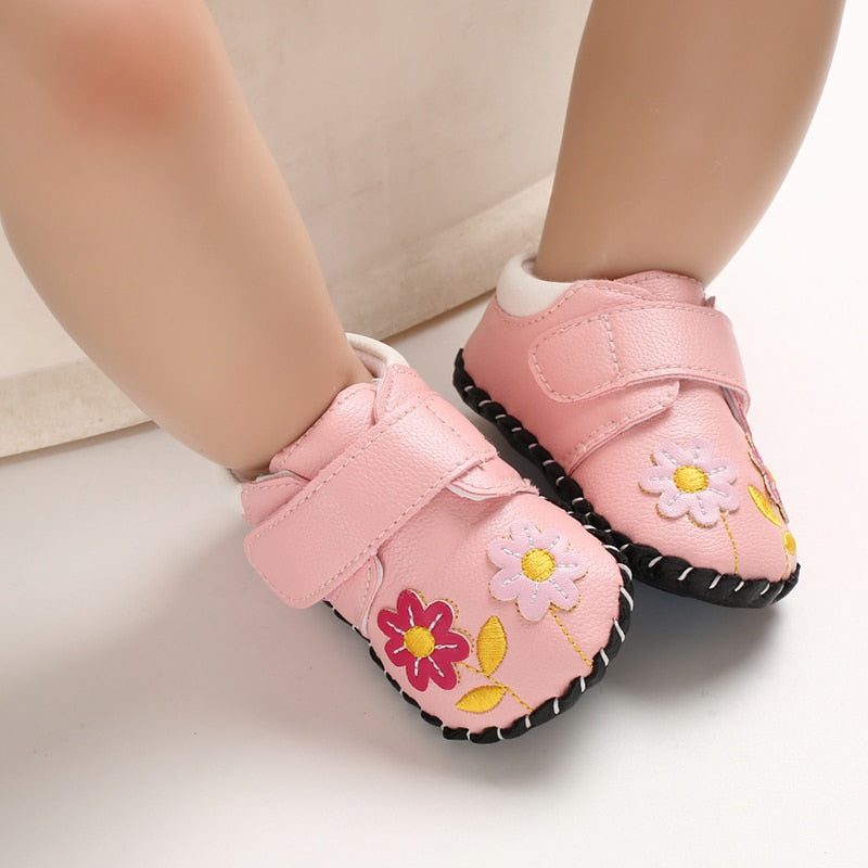 Toddler Infant Kids Baby Girls Cartoon Anti-slip Shoes Soft Sole Squeaky Toddler Sneakers 0-18M Hot