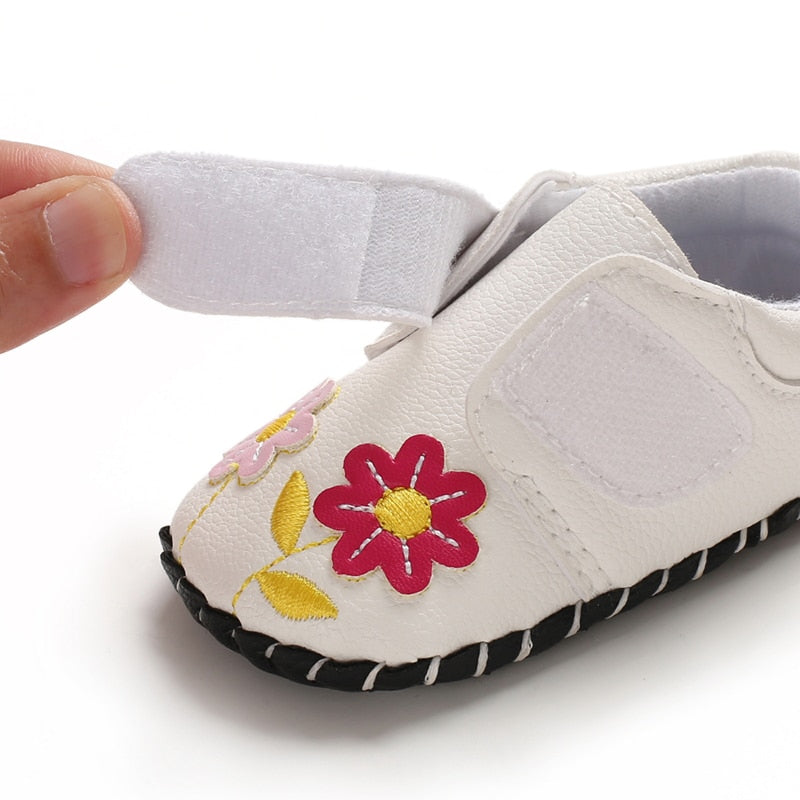 Toddler Infant Kids Baby Girls Cartoon Anti-slip Shoes Soft Sole Squeaky Toddler Sneakers 0-18M Hot